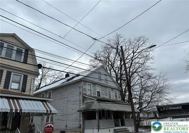 3rd image of 98 Brookside St, Wilkes Barre, PA 18705 | MLS# 779333
