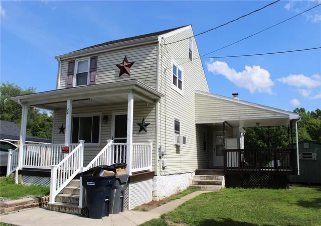 2nd image of 24 School Row St, Pottsville, PA 17901 | MLS# 779186