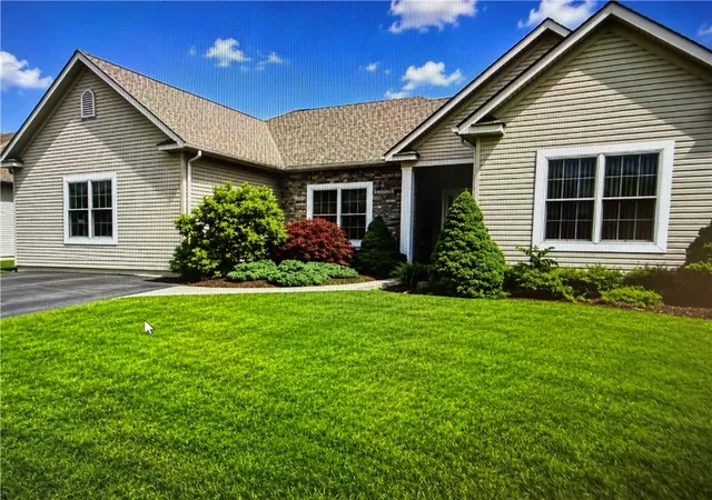Photo 1 of Single family home for sale at 1110 Morning Star Dr, Allentown, PA 18106 | MLS# 779325 | Listing updated on 2026-07-25