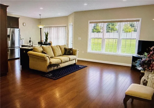 Photo 4 of Single family home for sale at 1110 Morning Star Dr, Allentown, PA 18106 | MLS# 779325 | Listing updated on 2026-07-25