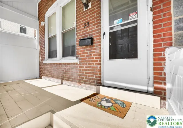 Photo 3 of Sale Pending at 23 S Poplar St, Allentown, PA 18102 | MLS# 779335 | Listing updated on 2026-07-11