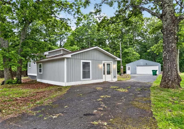 Homes for sale in Lehman Twp, PA | 229 Pocono Blvd, Lehman Twp, PA 18324 | MLS# 779360