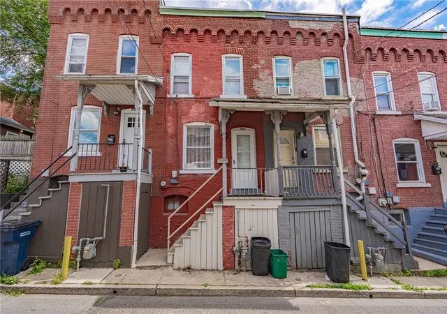 Homes for sale in Bethlehem City, PA | 930 Mechanic St, Bethlehem City, PA 18015 | MLS# 779390