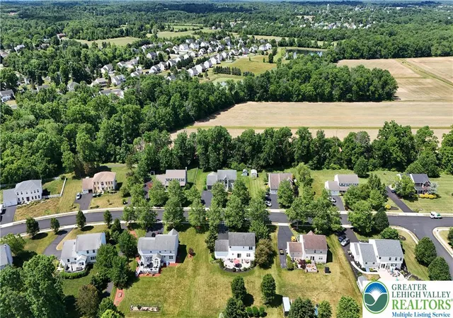 Homes for sale in Richland Twp, PA | 2213 Claymont Dr, Richland Twp, PA 18951 | MLS# 779442