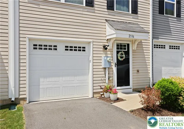 Homes for sale in Forks Twp, PA | 2336 Alex Rd, Forks Twp, PA 18040 | MLS# 779406