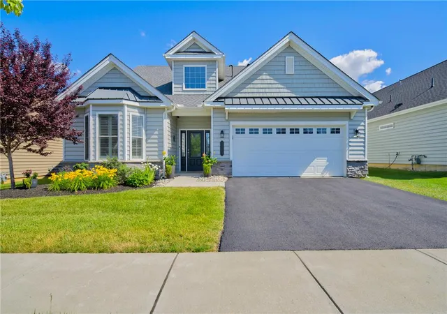 Homes for sale in Bethlehem Twp, PA | 3943 Victors Wy, Bethlehem Twp, PA 18045 | MLS# 779409