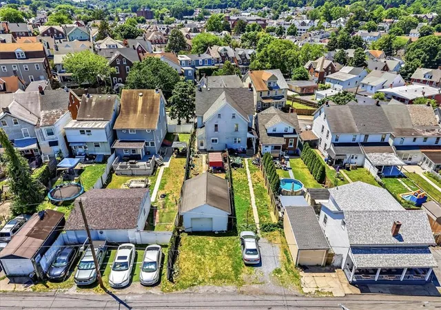Homes for sale in Bethlehem City, PA | 631 Alaska St, Bethlehem City, PA 18015 | MLS# 779262