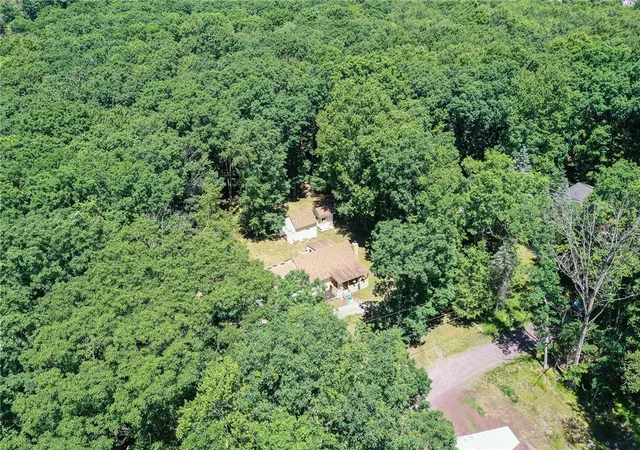 5th image of 74 Lake Dr, White Haven, PA 18661 | MLS# 778556
