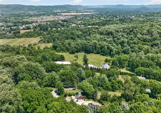 Photo 4 of Sale Pending at 4956 Chestnut Hl Rd, Center Valley, PA 18034 | MLS# 779071 | Listing updated on 2026-10-05