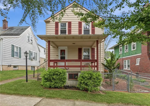 Homes for sale in Fountain Hill, PA | 616 Forrest St, Fountain Hill, PA 18015 | MLS# 779048