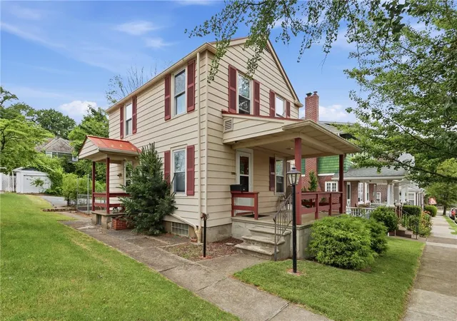 Homes for sale in Fountain Hill, PA | 616 Forrest St, Fountain Hill, PA 18015 | MLS# 779048
