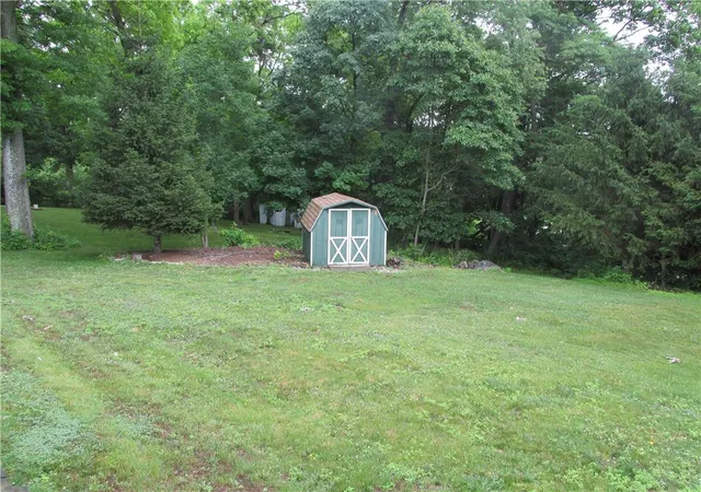 Homes for sale in Slatington Boro, PA | 1026 Oakhurst Dr, Slatington Boro, PA 18080 | MLS# 779557