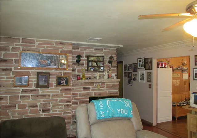Homes for sale in Slatington Boro, PA | 1026 Oakhurst Dr, Slatington Boro, PA 18080 | MLS# 779557
