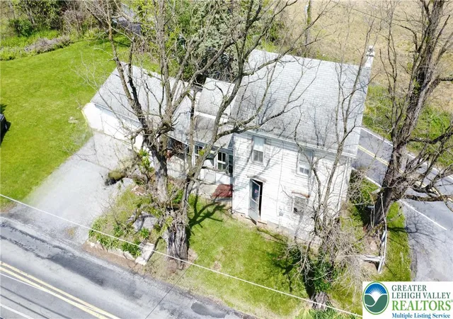 Homes for sale in South Whitehall Twp, PA | 3913 Lime Kiln Rd, South Whitehall Twp, PA 18104 | MLS# 779561