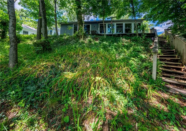 2nd image of 44 Island Rd, Mount Bethel, PA 18343 | MLS# 779570