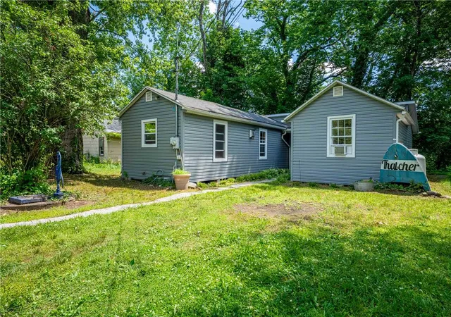 Photo 5 of Single family home for sale at 44 Island Rd, Mount Bethel, PA 18343 | MLS# 779570 | Listing updated on 2026-07-24