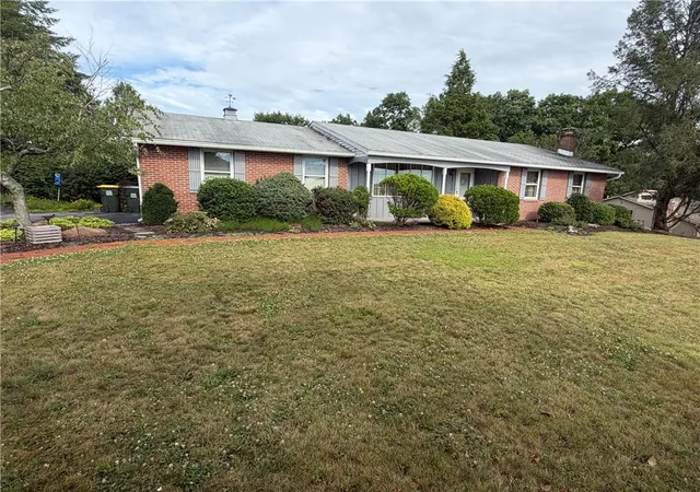 Homes for sale in Washington Twp, PA | 5963 Valley Rd, Washington Twp, PA 18080 | MLS# 779426