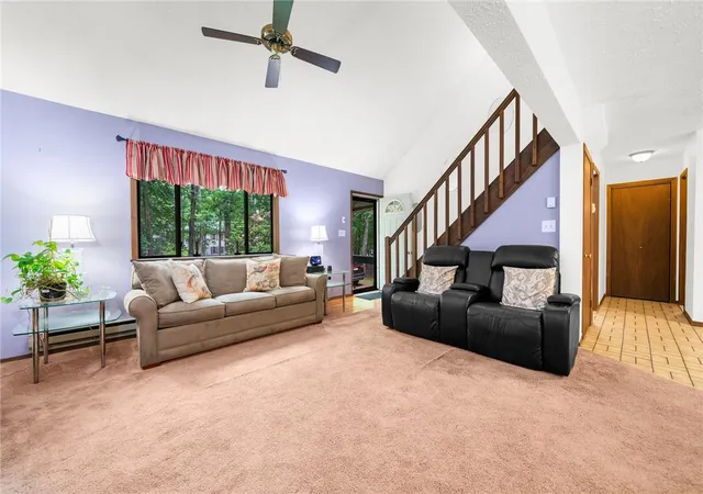 4th image of 222 Powderhorn Rd, Paradise Twp, PA 18332 | MLS# 779572