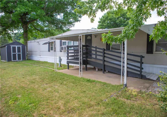 2nd image of 128 Concord Dr, Hereford, PA 18056 | MLS# 779573
