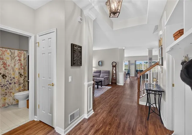 4th image of 162 Glenmoor Cir N, Easton, PA 18045 | MLS# 779490