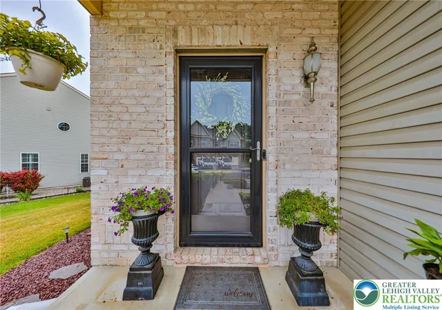 Homes for sale in Lower Nazareth Twp, PA | 4442 Elmwood Dr, Lower Nazareth Twp, PA 18064 | MLS# 779546