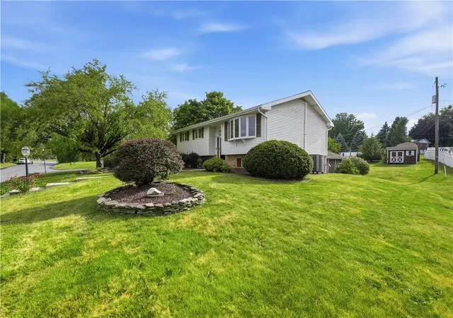 Photo 3 of Sale Pending at 32 Robert Dr, Allentown, PA 18104 | MLS# 779620 | Listing updated on 2026-07-02
