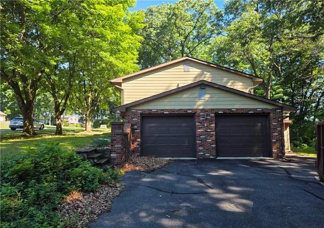 Homes for sale in Lehigh Twp, PA | 528 Rosewood Dr, Lehigh Twp, PA 18067 | MLS# 779637