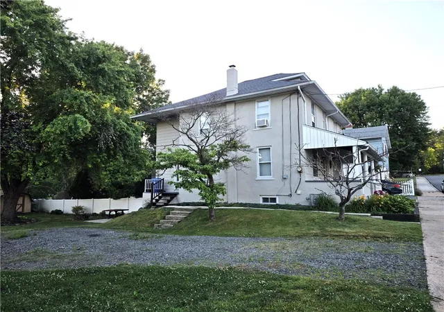 3rd image of 325 Delong, Emmaus Boro, PA 18049 | MLS# 779634