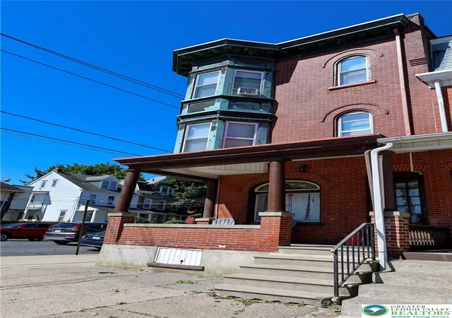 Homes for sale in Allentown City, PA | 140 14th St, Allentown City, PA 18102 | MLS# 779605
