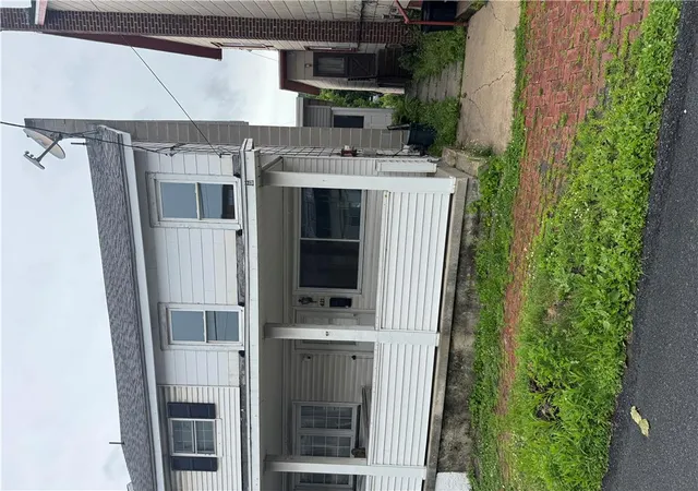 2nd image of 421 E Patterson St, Lansford, PA 18232 | MLS# 779587