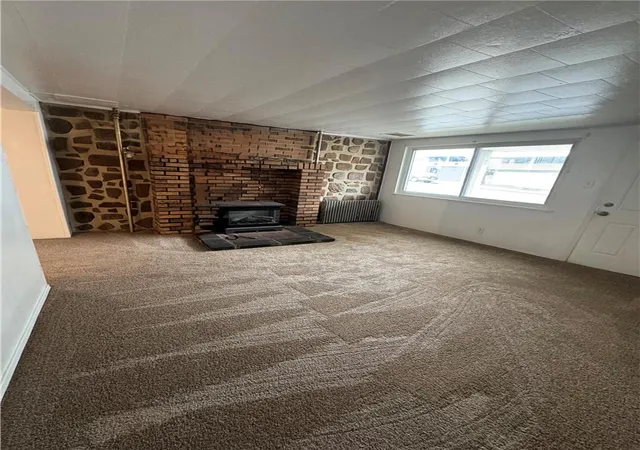 4th image of 421 E Patterson St, Lansford, PA 18232 | MLS# 779587