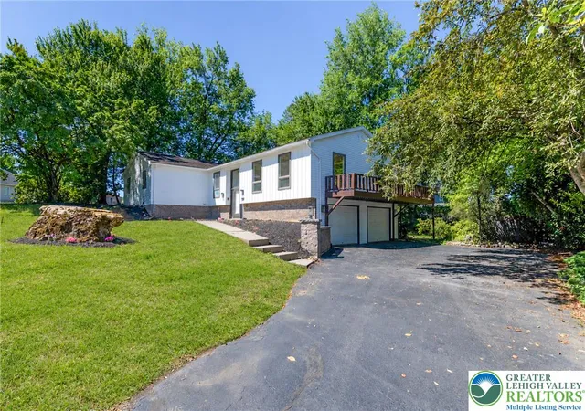 2nd image of 4461 Kohler Dr, Allentown, PA 18103 | MLS# 779517