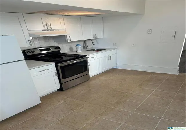 2nd image of 139 8th St, Allentown, PA 18101 | MLS# 779665