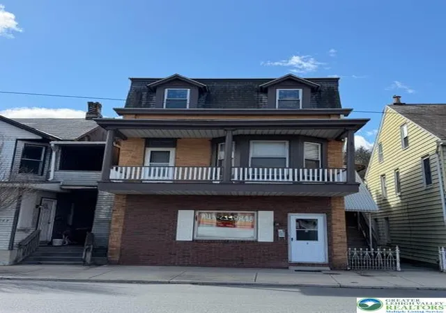 Photo 1 of Multi family home for sale at 251 Main St, Slatington, PA 18080 | MLS# 779676 | Listing updated on 2026-06-25