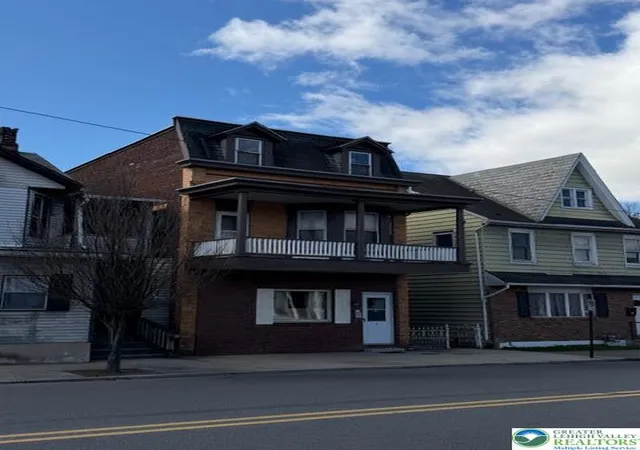 Photo 3 of Multi family home for sale at 251 Main St, Slatington, PA 18080 | MLS# 779676 | Listing updated on 2026-06-25