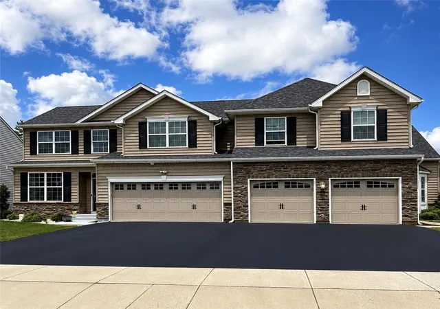 Homes for sale in Upper Macungie Twp, PA | 973 Spring White Dr, Upper Macungie Twp, PA 18031 | MLS# 779590