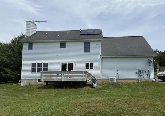 Photo 3 of Sale Pending at 211 Bushkill Terr, Nazareth, PA 18064 | MLS# 779686 | Listing updated on 2026-06-26