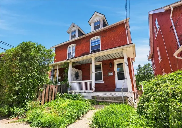 Homes for sale in Bethlehem City, PA | 803 Spring St, Bethlehem City, PA 18018 | MLS# 779619