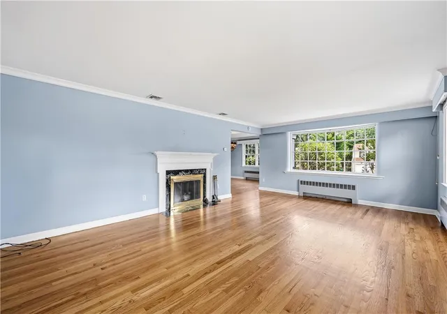 Photo 2 of Single family home for sale at 308 S Ott St, Allentown, PA 18104 | MLS# 779709 | Listing updated on 2026-07-30