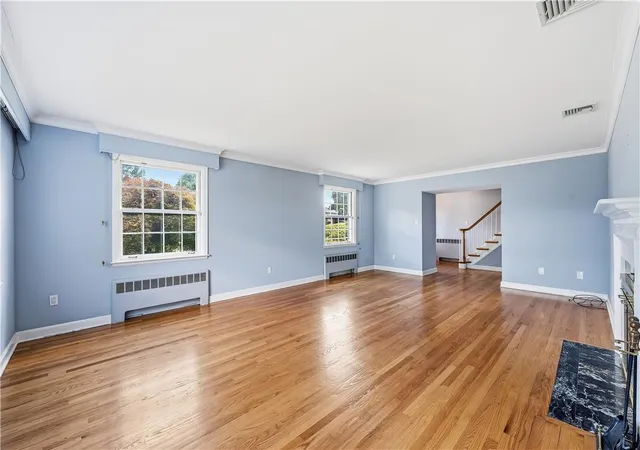Photo 4 of Single family home for sale at 308 S Ott St, Allentown, PA 18104 | MLS# 779709 | Listing updated on 2026-07-30