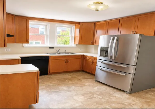 5th image of 1128 Wood Ave, Easton, PA 18042 | MLS# 779721