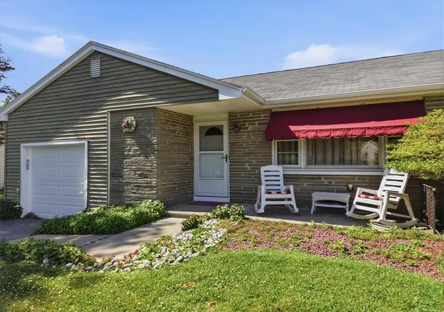 5th image of 3779 Sycamore Dr, Easton, PA 18045 | MLS# 779654