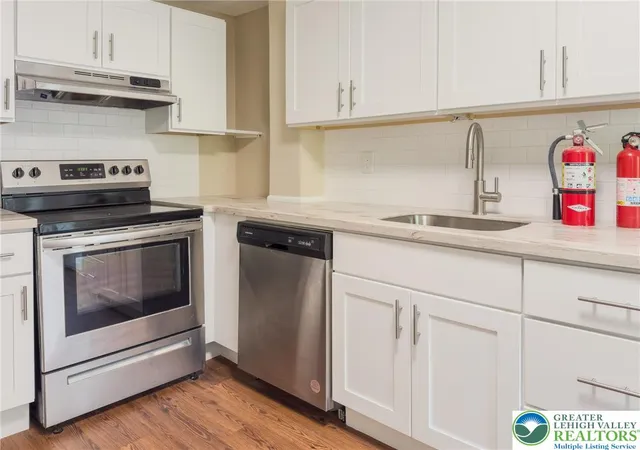Photo 3 of Sale Pending at 715 Cattell, Easton, PA 18042 | MLS# 779659 | Listing updated on 2026-08-04