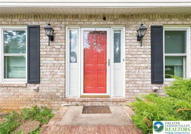 Photo 3 of Sale Pending at 613 E Macada Rd, Bethlehem, PA 18017 | MLS# 779347 | Listing updated on 2026-07-13