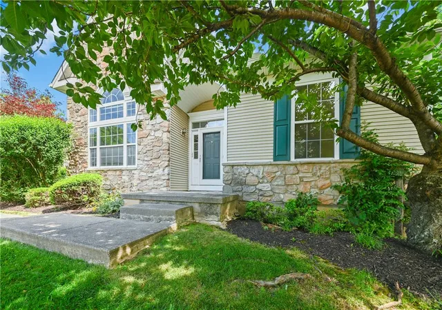 Photo 4 of Sale Pending at 1871 Caryn, Hellertown, PA 18055 | MLS# 779550 | Listing updated on 2026-07-14