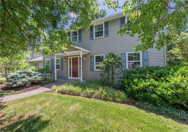Homes for sale in Bethlehem, PA | 3325 Green Meadow Dr, Bethlehem, PA 18017 | MLS# 779389