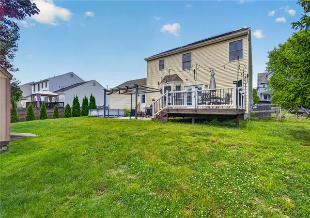 Homes for sale in Nazareth Boro, PA | 175 E Beil Ave, Nazareth Boro, PA 18064 | MLS# 779641