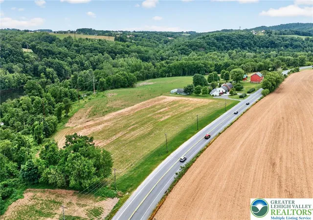 4th image of 149 Riverview Dr #Lot 4, Walnutport, PA 18088 | MLS# 779764
