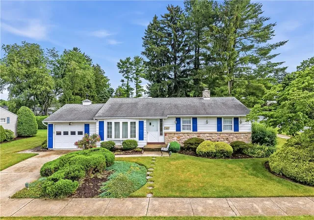 Homes for sale in South Whitehall Twp, PA | 2644 W Pennsylvania St, South Whitehall Twp, PA 18104 | MLS# 779343