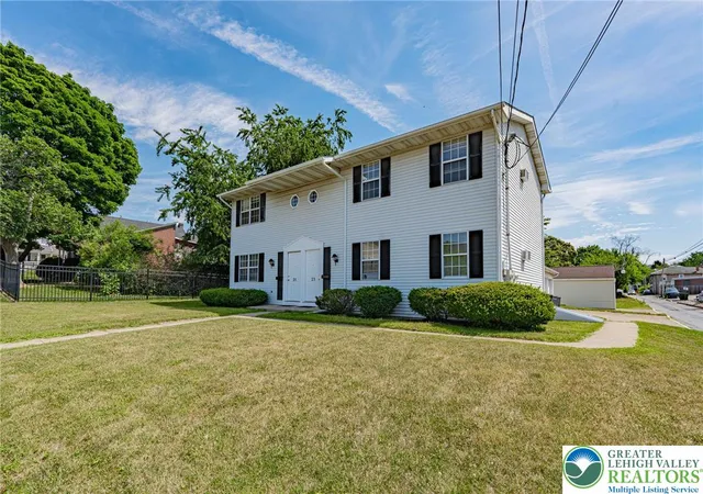 3rd image of 25 N 8Th St, Emmaus Boro, PA 18049 | MLS# 779753